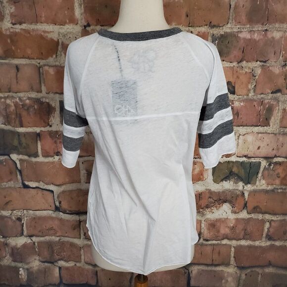CHASER USA Freedom Tee Shirt Top Small - New with Tags (NWT) - Picture 5 of 7
